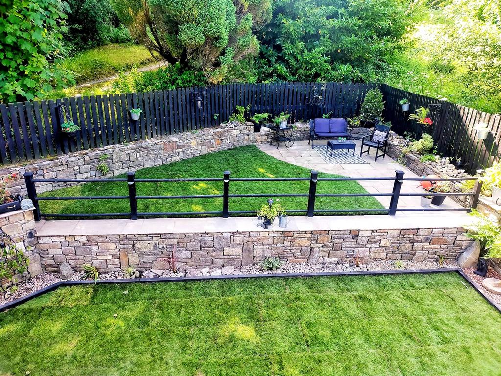 Private Gardens