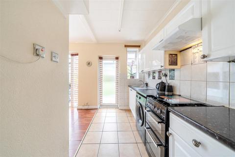 undefined, Tudor Court South, Wembley