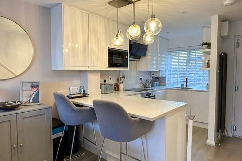 undefined, at Fleetham Gardens, Wokingham, Lower Earley RG6