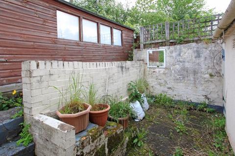 24 Heath Hill, Dawley, Telford, TF4 2JT