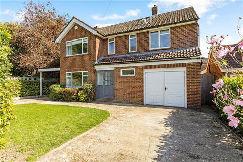 90 Oak Tree Road, Marlow, SL7 3EX