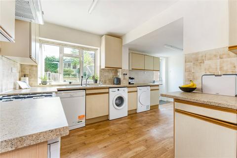 90 Oak Tree Road, Marlow, SL7 3EX
