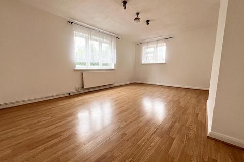 2 bedroom flat for sale, Lampton Road, Hounslow