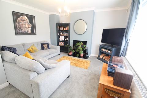 3 bedroom end of terrace house for sale, Hibbert Lane, Marple
