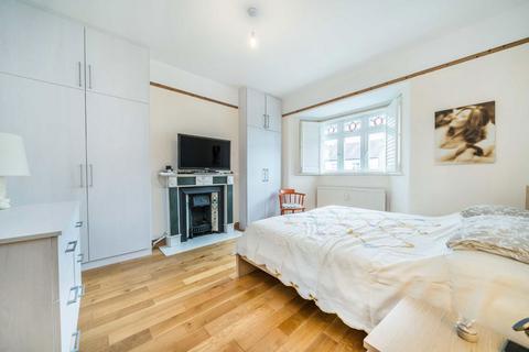 21 Strathbrook Road, London, SW16 3AT
