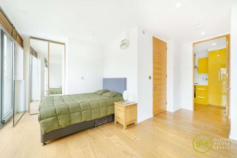 undefined, Maltings Place, Tower Bridge, London