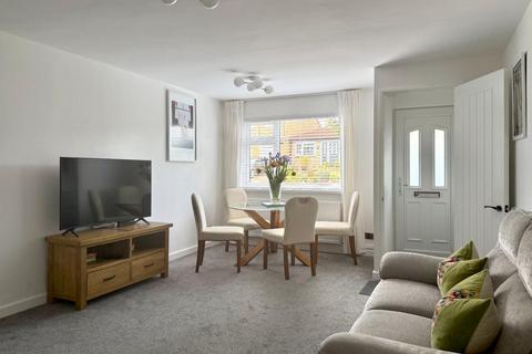 10 Brean Close, Sully, Penarth, CF64 5TS