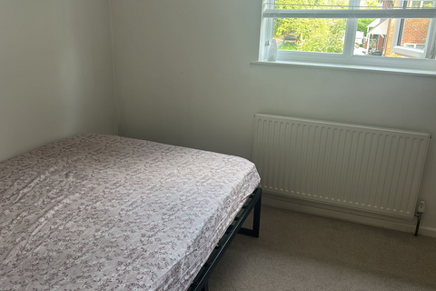 1 bedroom in a flat share to rent, Emerton Gardens, Stony Stratford MK11