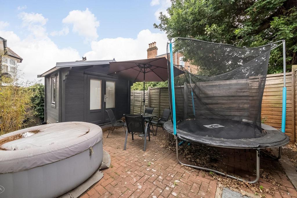 IMG 7977-2-1500x1000.jpg