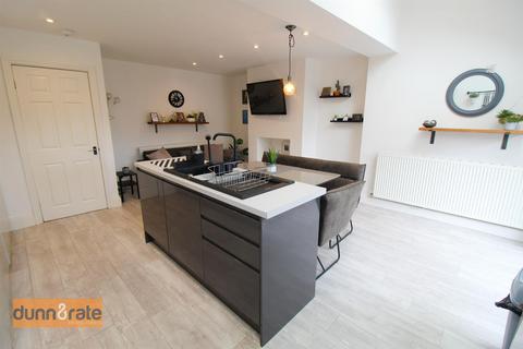 30 Abbotts Drive, Stoke-on-trent, ST1 6HU