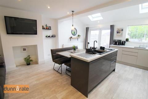 30 Abbotts Drive, Stoke-on-trent, ST1 6HU