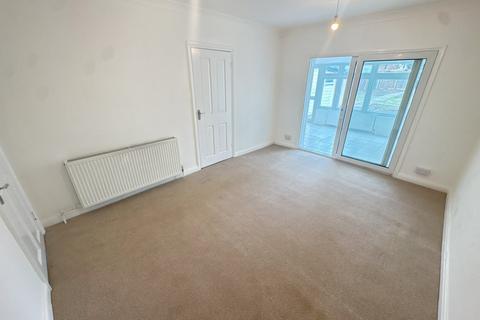 11a Doris Road, Ashford, TW15 1LS