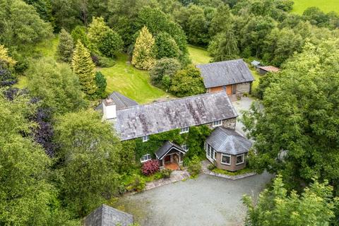 undefined, Llangadfan, Welshpool