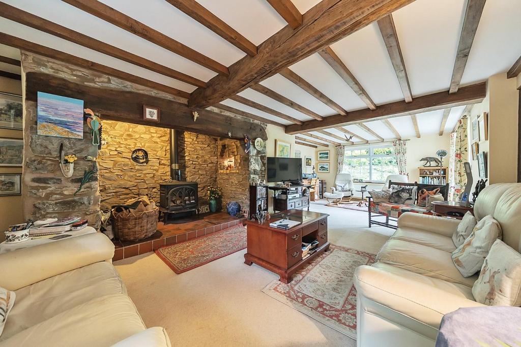 Sitting Room.jpg