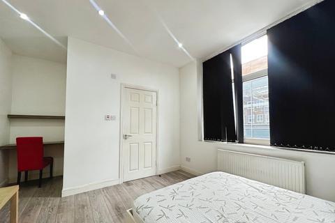 3 bedroom apartment to rent, Mount Street, Lancashire PR1
