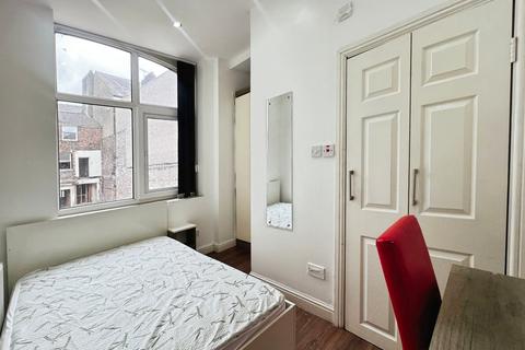 3 bedroom apartment to rent, Mount Street, Lancashire PR1