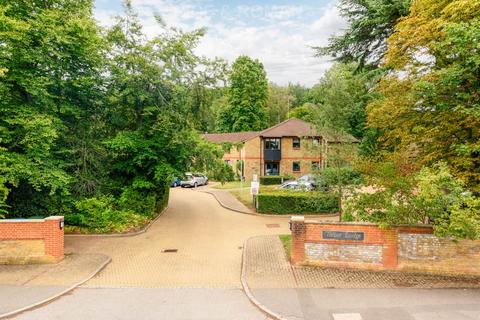 undefined, West End Lane, Esher KT10