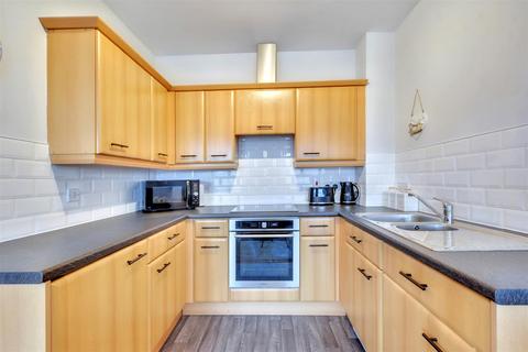 2 bedroom flat for sale, Pavior Road, Nottingham