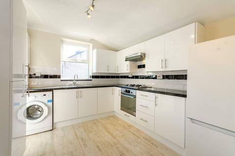 1 bedroom flat to rent, Ramsay Road, Forest Gate, London, E7