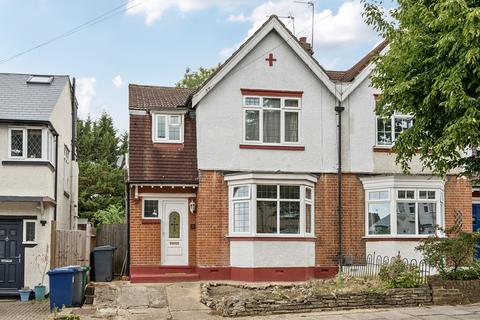 Cedar Lawn Avenue, Barnet, Hertfordshire, EN5