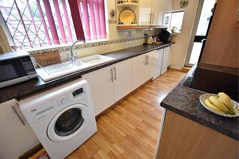 3 bedroom semi-detached house for sale, Mill Hill Crescent, Cleethorpes DN35