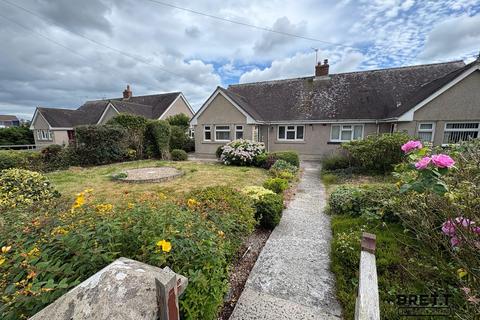 2 bedroom semi-detached bungalow for sale, Milton, Tenby, Pembrokeshire. SA70 8PH