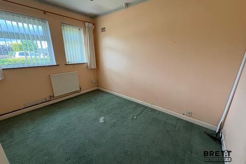 2 bedroom semi-detached bungalow for sale, Milton, Tenby, Pembrokeshire. SA70 8PH