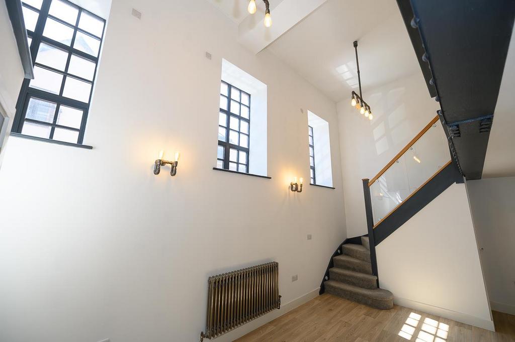 Staircase.jpg