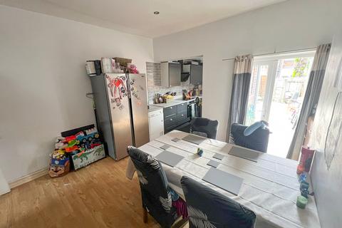 2 bedroom terraced house for sale, Wallwork Street, Reddish