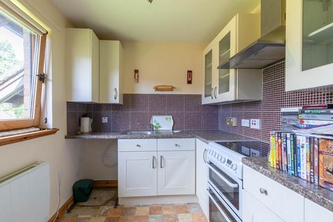 2 bedroom flat for sale, 18 Aldour Gardens, Pitlochry. PH16 5BD