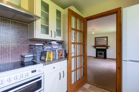2 bedroom flat for sale, 18 Aldour Gardens, Pitlochry. PH16 5BD