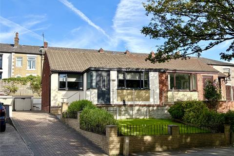 2 bedroom bungalow for sale, Pilsworth Road, Heywood, Greater Manchester, OL10