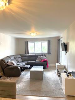 2 bedroom flat to rent, Empire Way, Wembley HA9