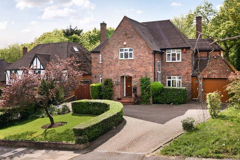 4 bedroom detached house for sale, Copse Wood Way, Northwood