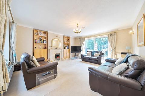 4 bedroom detached house for sale, Copse Wood Way, Northwood