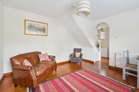 48 Hellyer Way, Bourne End, SL8 5XN
