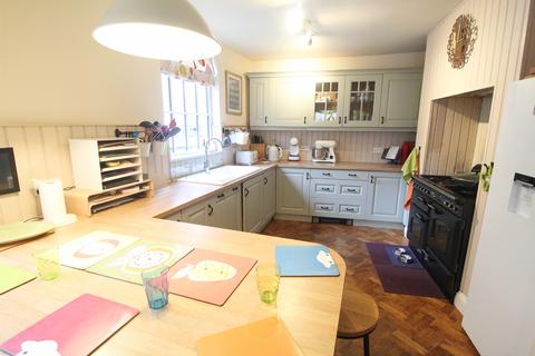 5 bedroom semi-detached house for sale, Church Lane, Stockport