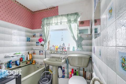3 bedroom bungalow for sale, Augustine Road, Minster