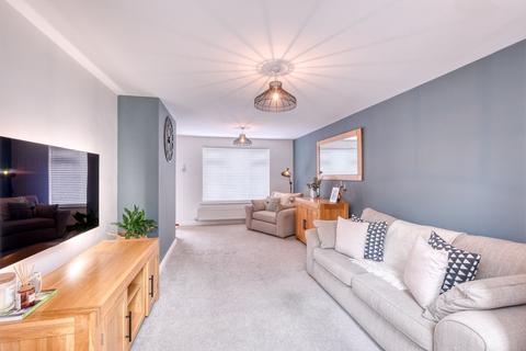 17 Grange Road, Lower Broadheath, Worcester, WR2 6QP
