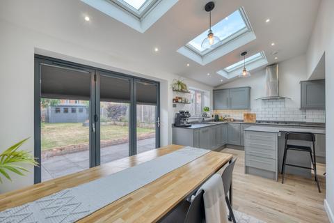 17 Grange Road, Lower Broadheath, Worcester, WR2 6QP