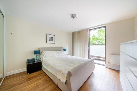 undefined, Surrey Quays Road, Surrey Quays, London, SE16