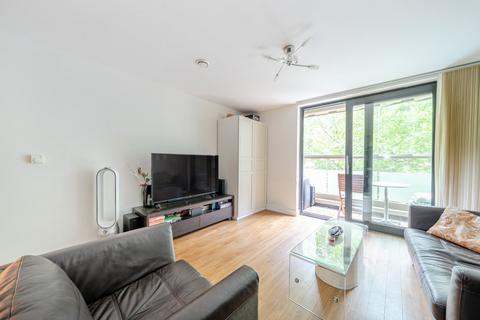 undefined, Surrey Quays Road, Surrey Quays, London, SE16