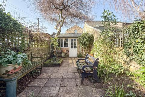 3 bedroom terraced house for sale, Ferry Path, Cambridge