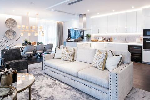 3 bedroom apartment to rent, London SW11