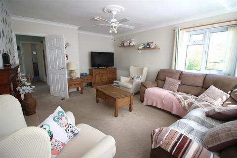3 bedroom detached bungalow for sale, Churchtown Vale, Saltash