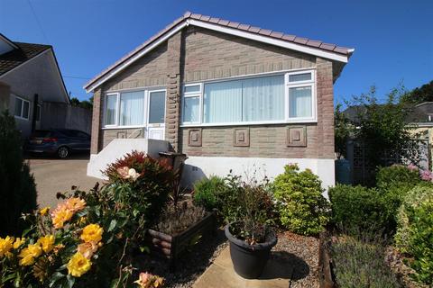3 bedroom detached bungalow for sale, Churchtown Vale, Saltash