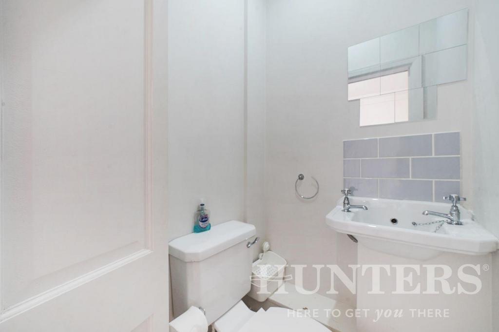 407 B Lordship Lane - MQGZmbe Qtb1 B1 JCl7 GGN.jpg