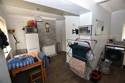 3 bedroom semi-detached house for sale, Fenby Avenue, Bradford, West Yorkshire