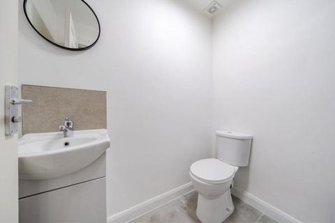 5 bedroom terraced house for sale, High Wycombe,  Buckinghamshire,  HP12