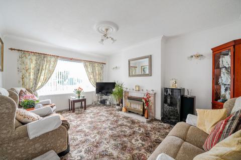 3 bedroom semi-detached bungalow for sale, Knox Avenue, Harrogate, HG1